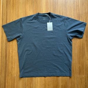 Everlane Premium-Weight Relaxed Fit Uniform Grey Shirt Size Large